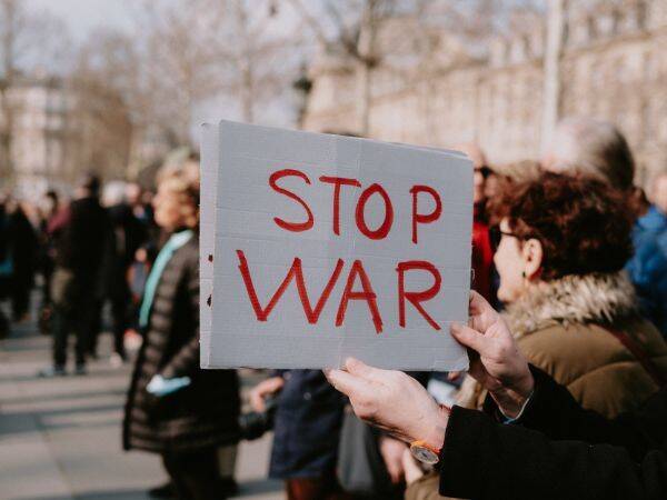 Wojna na Wschodzie: Historia konfliktu zbrojnego na Ukrainie